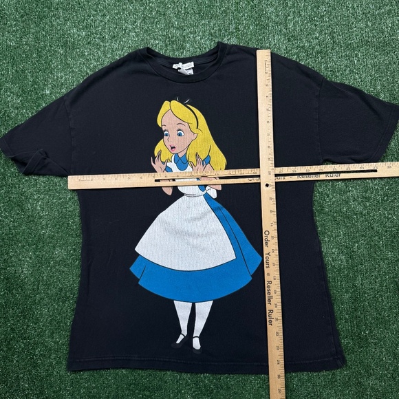 Alice In Wonderland Zara Graphic T Shirt Women's Size S Black Short Sleeve Tee - Picture 3 of 6